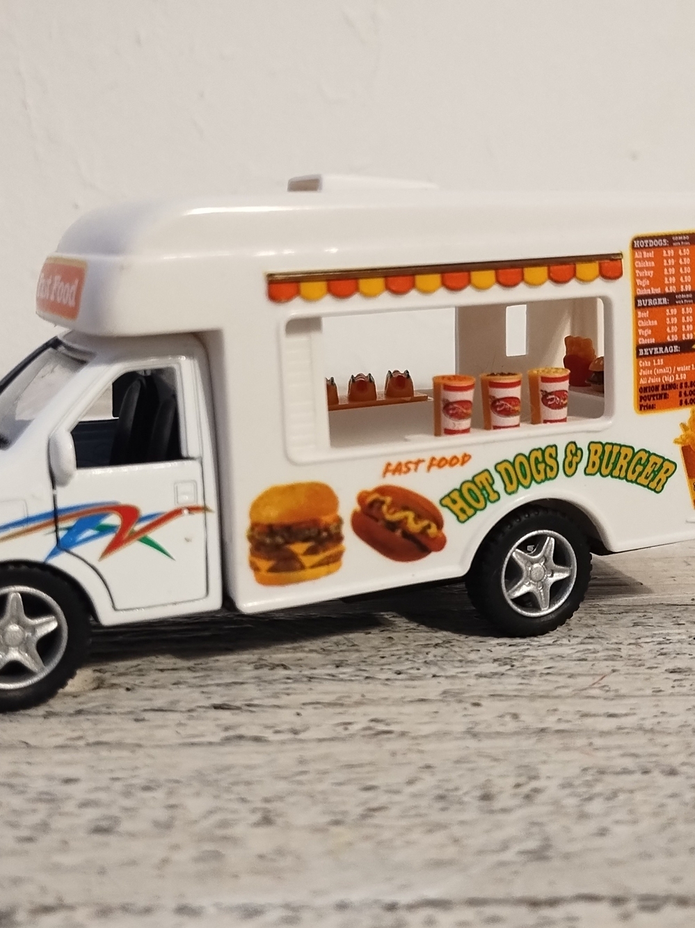 Kinsfun Fast Food Truck Hotdog Burger 5" Die Cast Pull Back and Go